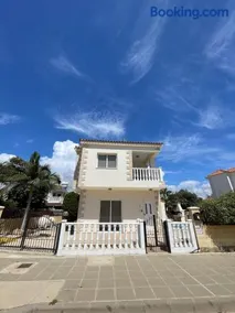 Villa Scarlett, Ayia Thekla - Image 3