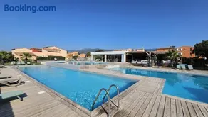 Valduccina - T3 avec terrasse et piscine, proche de la plage - Image 4