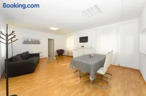 Piazza Grande House - Image 3