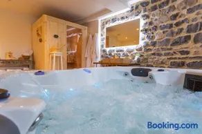 La demeure des sens avec spa et sauna - Image 1
