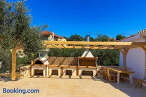 Villa con piscina privada | Vistas al jardín - Image 4
