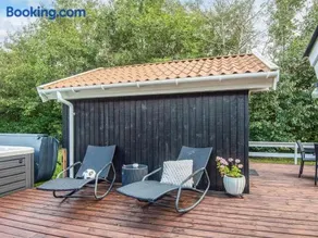 Holiday Home with Spa & Sauna - Image 2