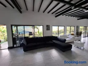 Casa de lujo wifi jacuzzi charcos parking - Image 3