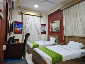 Arkan Al Barzah Hotel Apartment - Image 3