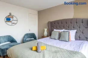 Big Room - Image 4