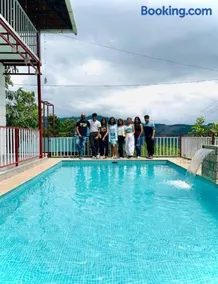 Hill Top 2 BHK Resort Athirappilly - Image 4