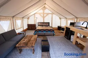 Creekside Glamping Current River Mark Twain Forest - Image 3