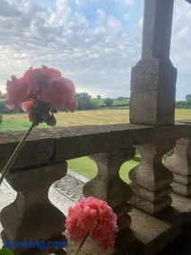 Suite de charme au château de Cibioux - Image 3
