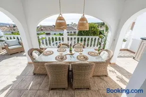 Casa Limoncito by Theka Services - Image 1