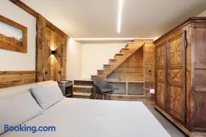 Ferienhaus 'Alpine A&S' mit Bergblick, WLAN und Klimaanlage - Image 2