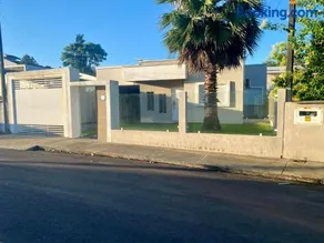 Casa térrea para família no centro de Ametista! - Image 1