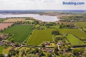 3 Bed in Hickling oc-1760 - Image 3