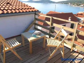 Modern Apartment Betina 45 m² + sea view - Image 1