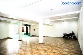 Hotel Ayodhya - Image 4
