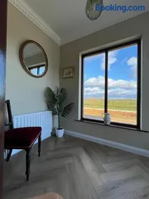 Woodview Cottage - Image 1