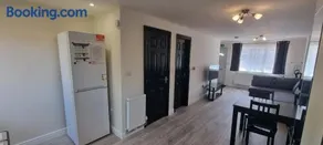 Shirely S, Milton, Cambridge, 2BR House, Newly Refurbished - Image 3