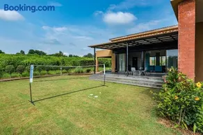 SaffronStays Rose Vineyard by the Lake, Nashik - Image 5