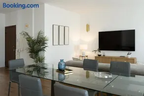 Prestige Apartment With Sauna And Free Parking - M4 - Image 2