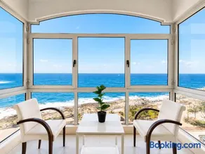 The Pearl - Sea View 1 - Image 1