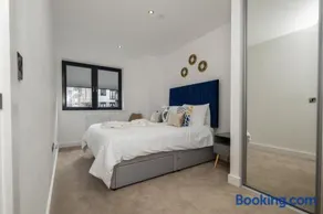 Brand New 2 bedroom apartment Centre of Solihull - Image 5