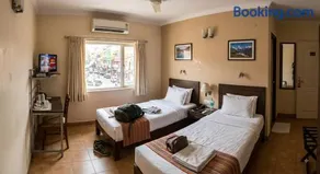 Hotel Classic IT Hub Near DLF City Centre Mall - Image 2