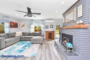 Dragonfly Cottage by EMR Vacation Rentals - Image 1