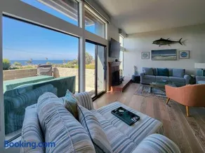 Stunning Ocean View 3-Bed Home! - Image 2