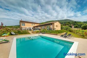 Italianflat - Casa Ulivi del Garda with Swimmingpool and FREE parking, - Image 1