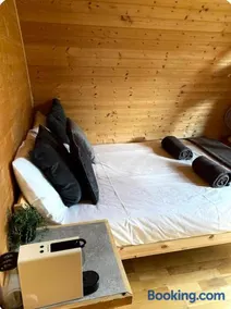 Apple Tree Cabin - Image 4