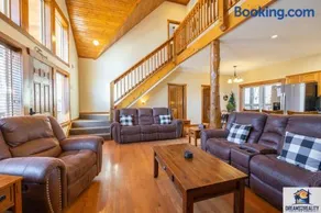 Forest Heights Lodge - 6BR - Pool Table - Near Silver Dollar City - FREE TICKETS INCLUDED - - Image 3