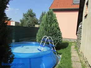 Chata Lucie pod Řípem - Image 3