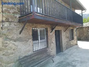 Casa Rural Valdecorneja - Image 1
