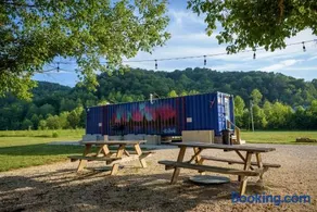 Furnished Glamping Tent/Red River Access/King Bed - Image 2