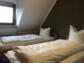 Gemutliche Monteurwohnungen - Ubergangswohnungen in Schwandorf - SAD110 - Image 3