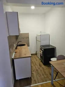 Relax, apartman sa garažnim mestom - Image 3