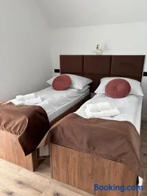 Domy Leśne Szumy na Roztoczu - JACUZZI SAUNA SPA - Image 3