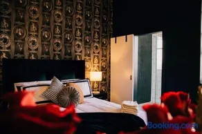 Rooms of Renown - The Panaretto Parlour - Image 2