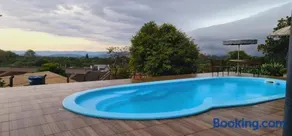 Aconchego e vista deslumbrante com piscina - Image 2
