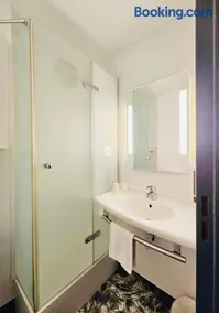 B&B HOTEL Montpellier Sud Lattes - Image 2