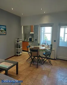 Sneki Apartment - Image 2