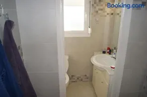 Lloret Apartments - Image 4