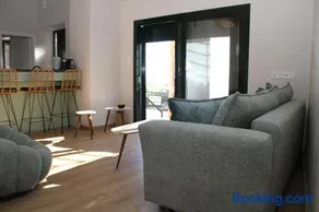 Katakolo 2 Bedroom Apartment by MPS - Image 4