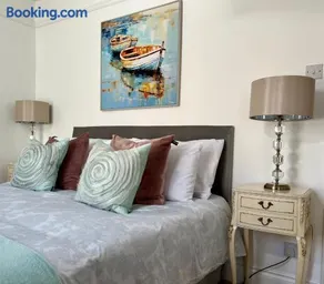 Santa Fe Newlyn-Sleeps 4 - Image 1