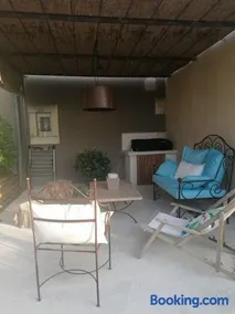 Charmant T1 calme et reposant - Image 1