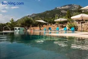 Villa Needa's - Eros Loft with Infinity Pool - Image 4