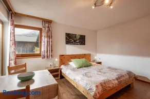 Apartamento apto para niños con terraza y jardín - Image 2