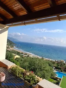 Green Hill Resort - Image 2