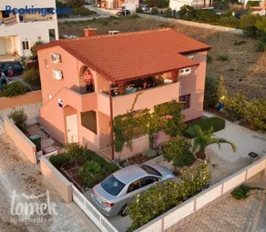 Tomek Apartment - Image 1