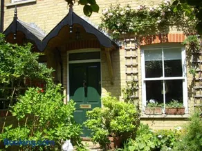 Old Station Gardens, SW London - Image 1