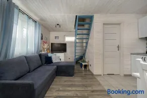 Domki Rodzinne w Siedlęcinie z Widokiem na Góry by Noclegi Renters - Image 1